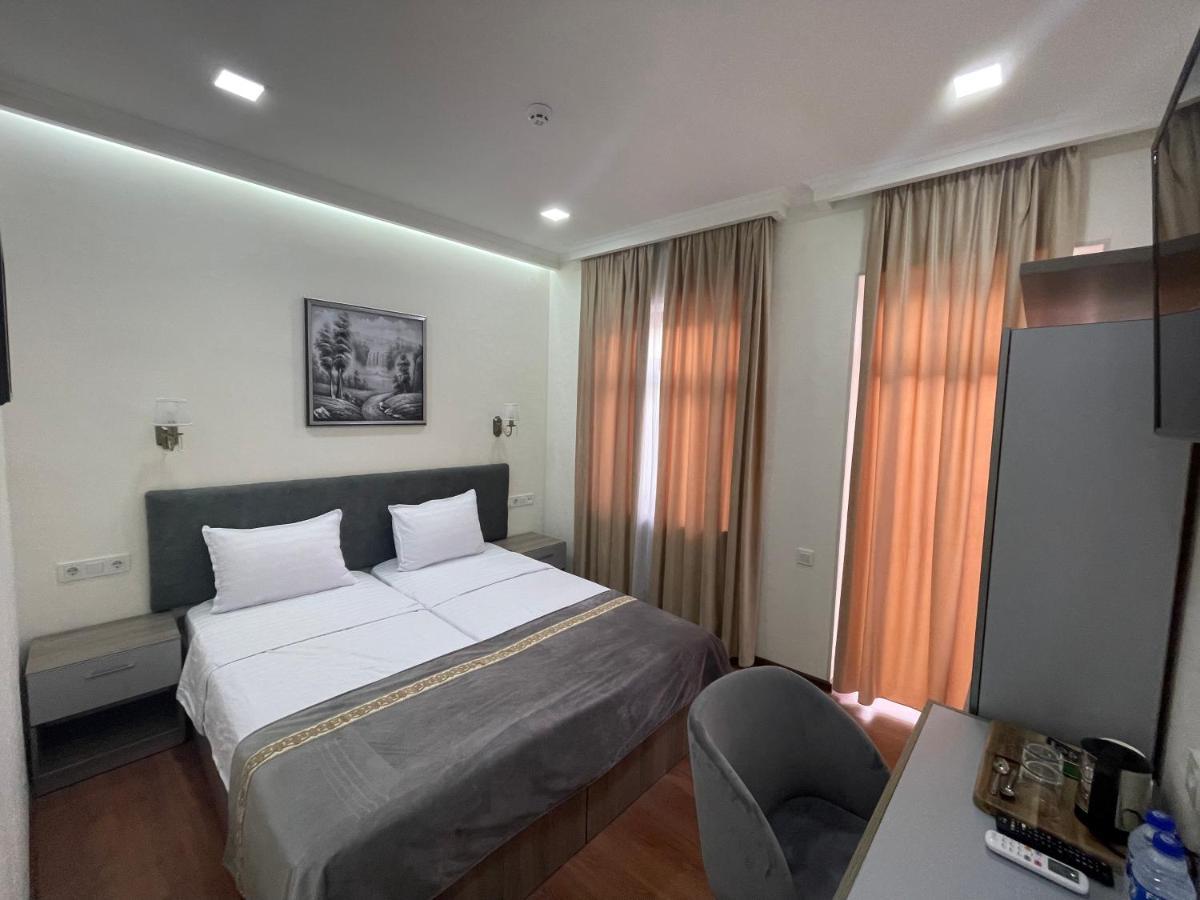 Registon Saroy Hotel Samarcanda Exterior foto