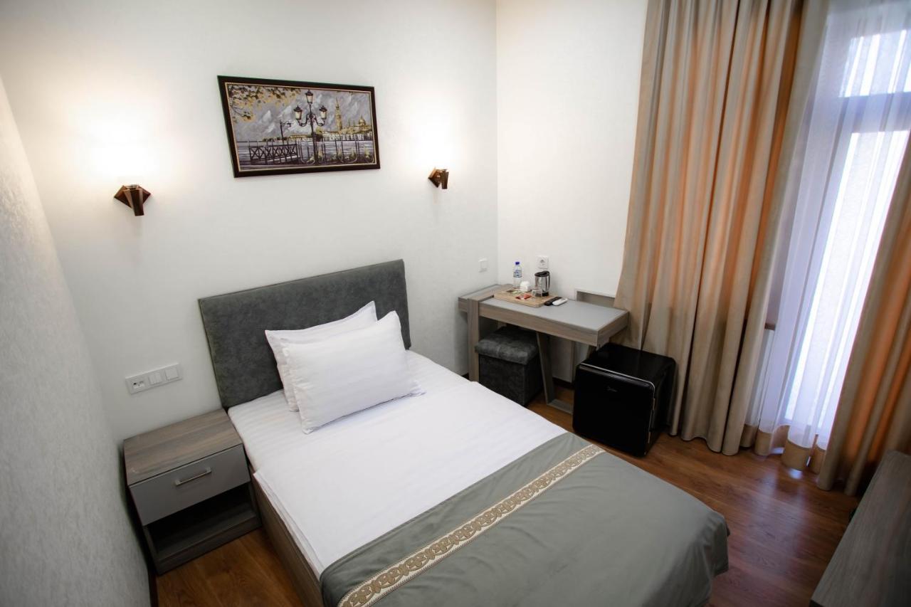 Registon Saroy Hotel Samarcanda Exterior foto