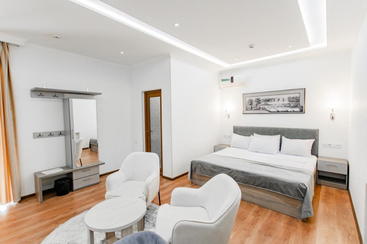 Registon Saroy Hotel Samarcanda Exterior foto