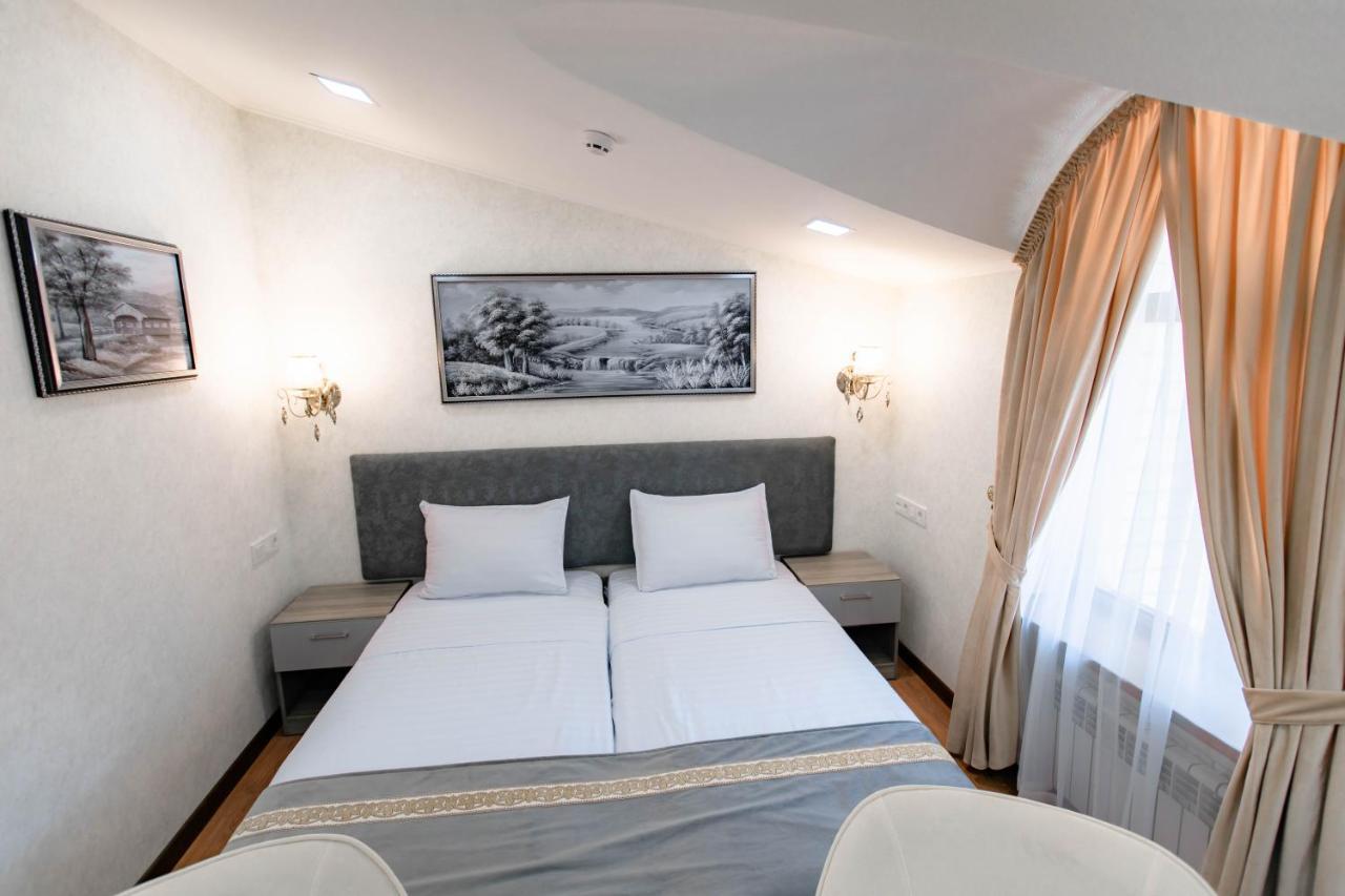 Registon Saroy Hotel Samarcanda Exterior foto